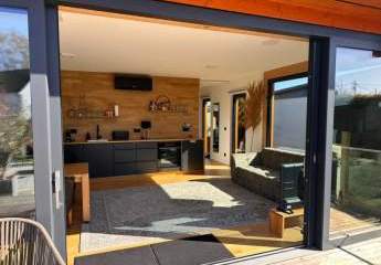 Hochmodernes Ferienhaus mit heraussragender Ausstattun