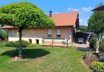 Die Toskana in der Pfalz - freist. EFH mit Garage und Garten in Eisenberg-STEINBORN