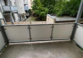 Preiswerte schöne 1,5-R-Wohnung.ca.38m²In Magdeburg - Sudenburg im 2.OG mit Balkon zu vermieten.
