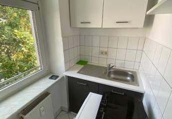 Preiswerte 2- R-Wohnung  in Magdeburg- Sudenburg, ca.32m² im 3.OG  zu vermieten !