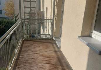 Sehr schöne preiswerte 2-R-Wohnung in 1.OG  mit BLK.in MD-Sudenburg  ca.74,09m² zu vermieten.