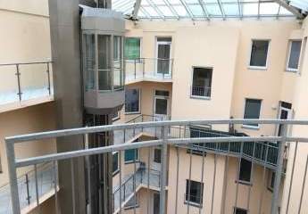 Wohnen im grünen schöne kleine 2-R-Wohnung in MD-Altstadt 3.OG,mit Lift ca.45m²; zu vermieten .