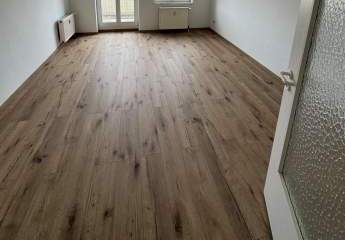 Sehr schöne 4-R-Wohnung in MD-Stadtfeld -Ost im EG.ca.94m² zu vermieten !