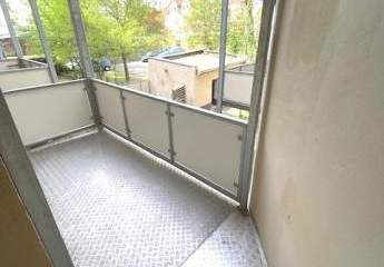 Preiswerte schöne 3-R-Wohnung in MD.-Sudenburg  im 3.OG mit Balkon ca.62 m²  zu vermieten .