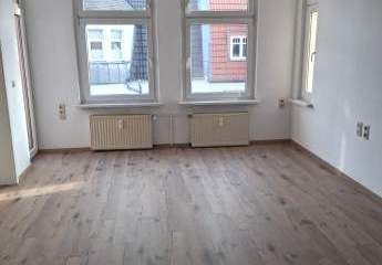 Wohnen über der Stadt schöne 2-R -Wohnung in MD- Stadtfeld-Ost,im DG ca.60m² zu vermieten !