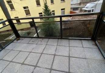 Schöne sonnige 4-R-Wohnung  in MD-Alte -Neustadt ca.105m2 BLK zu. vermieten.