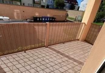 Helle sonnige 4-R-Wohnung san. Altbau:im EG.104 m² in MD.Stadtfeld-Ost zu vermieten!