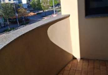 Angebot freundliche helle 4-R-Wohnung mit BLK. im 2.OG ca.105 in MD-Alte Neustadt zu vermieten .
