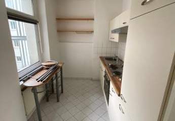 Preiswerte 3-R-Whg. Altbau im 2.OG ca.73 m²; in Magdeburg- Stadtfeld -Ost zu vermieten.
