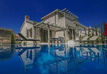 Istrische Luxus-Villa mit Swimmingpool in ruhiger Lage von Ližnjan