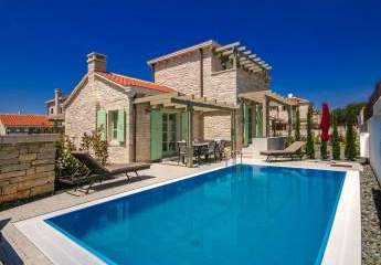 Istrische Luxus-Villa mit Swimmingpool in ruhiger Lage von Ližnjan