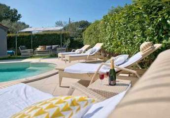 Charakteristische Luxus-Villa mit Swimmingpool, Kamin und Meerblick in idyllischer Lage von Fažana