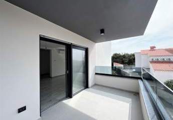 Moderne Neubau Luxus Designer-Wohnung mit Balkon ruhiger und zugleich zentraler Lage von Medulin