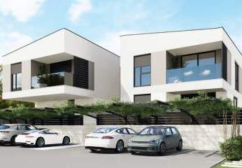 Moderne Neubau Designer-Erdgeschosswohnung mit Terrasse und Garten in unmittelbarer Meeresnähe von Banjol