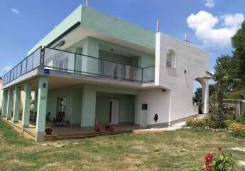 Moderne Luxus Designer-Villa mit Dachterrasse und Panorama-Meerblick in Medulin