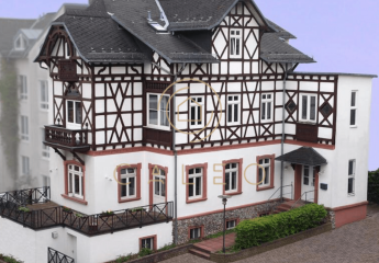 Bad Homburg ¦ 299 m² ¦ EUR 10,00/m²