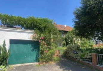 Grundstück mit Altbestand und Nebengebäude zur Sanierung oder Neubau z. B. für EFH