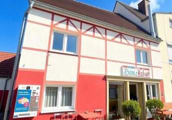 Seltene Gelegenheit: Wohn- und Geschäftshaus mit Maisonette-Wohnung in zentraler Lage