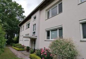 Vermietete geräumige 3-Zimmer-EG-Wohnung mit Balkon, Garten & Parkplatz im Angebotsverfahren