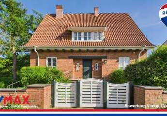 Seltene Chance: Denkmalgeschütztes Architektenhaus mit parkähnlichem Grundstück und unverbaubarem Feldrandblick