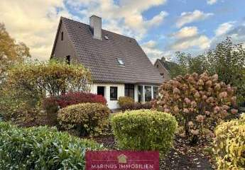 Einfamilienhaus mit großem Garten und Doppelgarage in Selsingen