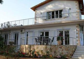 Haus zum Verkauf auf Kreta direkt am Strand von Tersanas