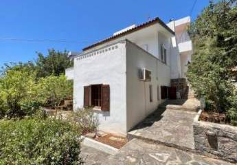 Schönes Haus mit großem Garten und Meerblick auf Kreta