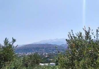 Kreta, Daratsos: Grundstück in ruhiger Lage neben der Stadt Chania zu verkaufen