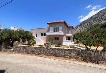 MIT BESICHTIGUNGSVIDEO! Kreta, Kavousi: Landhaus auf 3 Ebenen mit Garten- und Meerblick zu verkaufen