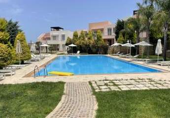 Kreta, Loutra: 6-Zimmer-Haus mit atemberaubenden Meerblick in Anlage zu verkaufen