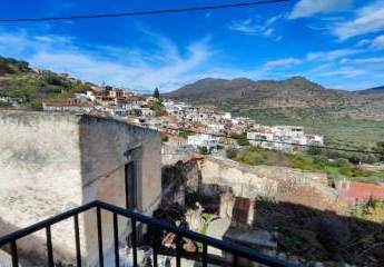 MIT BESICHTIGUNGSVIDEO! Kreta, Choumeriakos: Renoviertes Dorfhaus mit Gästeapartment und Dachterrasse zu verkaufen