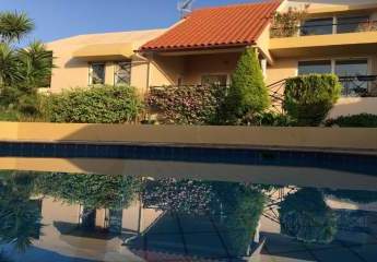 Kreta, Prassas: Haus mit Wohnung, Pool und Meerblick zu verkaufen