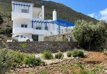 Kreta, Kokkino Chorio: Geräumige Villa mit freiem Meerblick