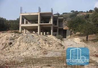 Südkreta, Triopetra: Zweistöckiger Beton-Rohbau zu verkaufen