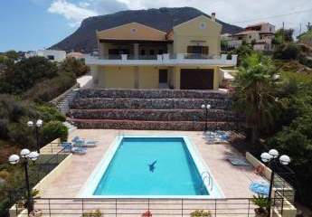 MIT VIDEO: Haus mit atemberaubender Aussicht zu verkaufen auf Kreta