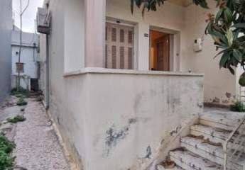 Kreta, Heraklion: Renovierungsbedürftiges Einfamilienhaus in Mastampas zu verkaufen