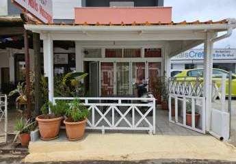 Kreta, Sisi: Erdgeschosswohnung im Dorfzentrum zu verkaufen