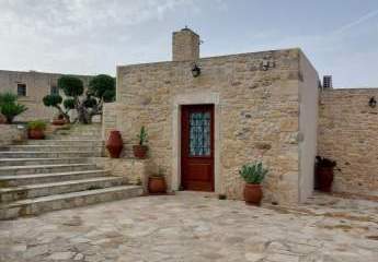 Ostkreta, Etia: Großes traditionelles Steinhaus zu verkaufen