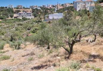 Kreta, Plaka Chania: Großes Dorfgrundstück mit Meerblick