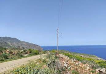 Kreta, Omprogialos: Grundstück mit unverbaubarem Meerblick zu verkaufen