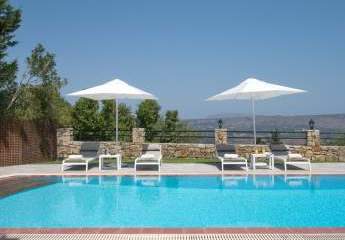 Kreta, Filippos: Villa mit Pool in ruhiger Umgebung zu verkaufen