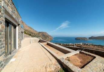 Kreta, Plaka: Luxusvilla mit Panoramablick auf das Meer oberhalb der Insel Spinalonga zu verkaufen
