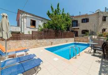 MIT VIDEO: Kreta, Armeni bei Chania: Traditionelles Steinhaus mit privatem Pool zu verkaufen