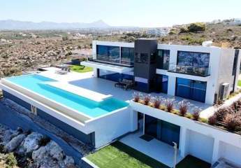 MIT VIDEO: Kreta, Agios Onoufrios: Repräsentative Villa mit Meerblick, Infinity-Pool und Aufzug zu verkaufen