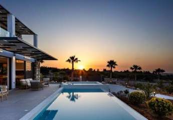 Kreta, Kefalas: Erstaunliche Steinvilla mit Meerblick und Pool zu verkaufen