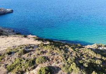 Kreta, Plaka: Erstklassiges Strandgrundstück mit Panoramablick zu verkaufen