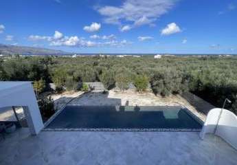 Kreta, Kamisiana: Moderne Villa mit Pool und Meerblick zu verkaufen
