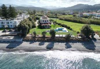 Kreta, Kolymvari: Strandhotel direkt am Meer zu verkaufen