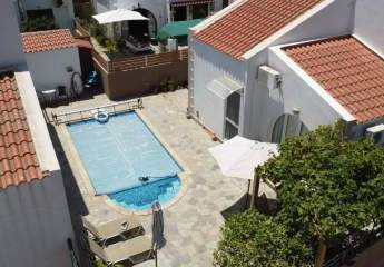 Kreta, Kolymvari: Charmantes Haus mit privatem Pool zu verkaufen
