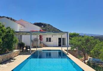 Kreta: Öko-Luxus-Villa mit 3 Schlafzimmern in Kambia, autarkes Paradies mit Pool und Meerblick